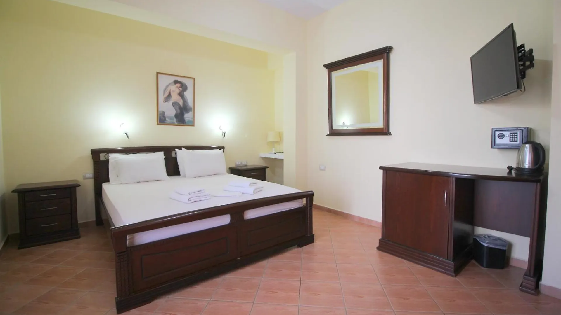 Oskar Hotel Sarandë