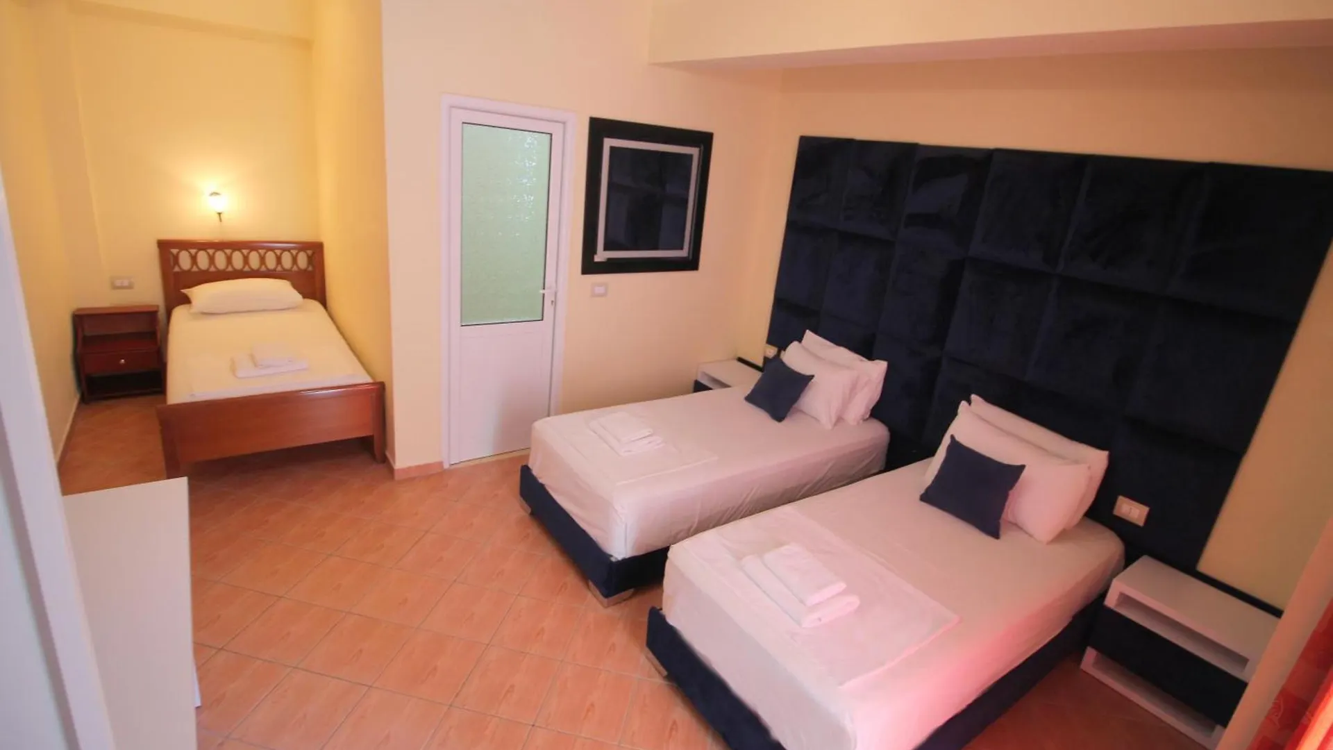 Oskar Hotel Sarandë