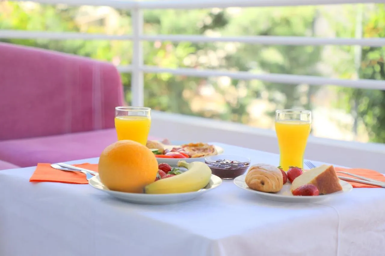Oskar Hotel Sarandë 4*,  Albanien