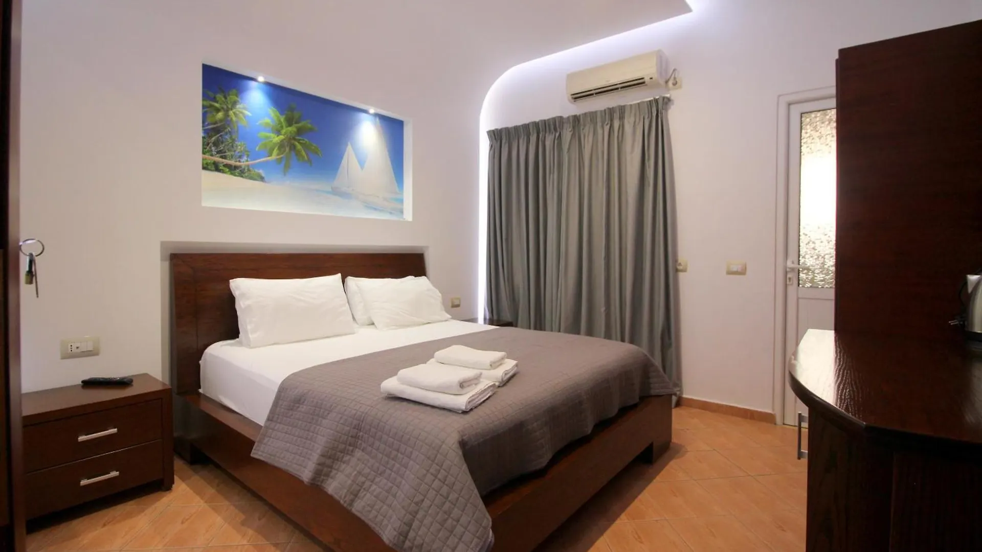 Oskar Hotel Sarandë