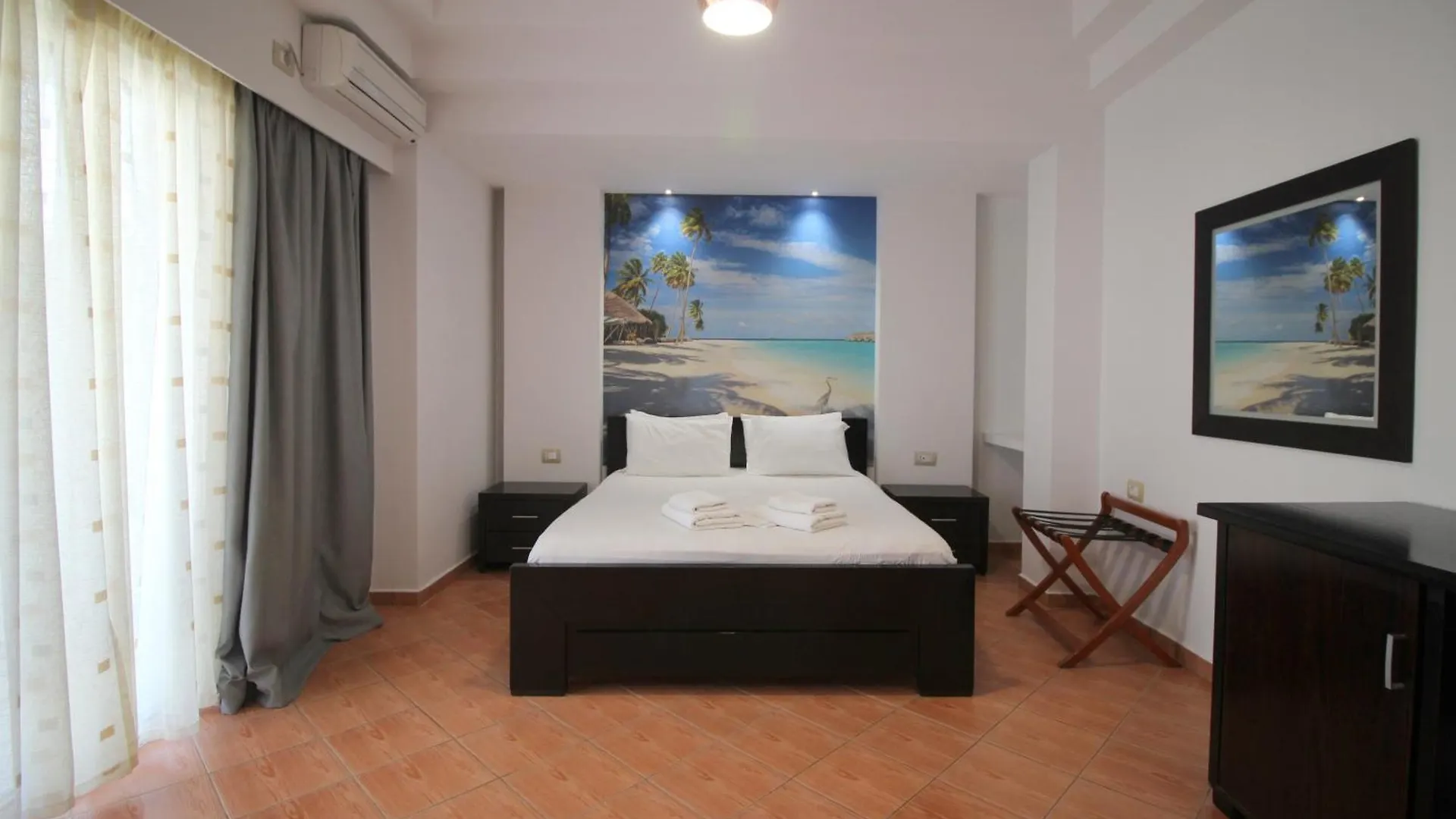 Oskar Hotel Sarandë