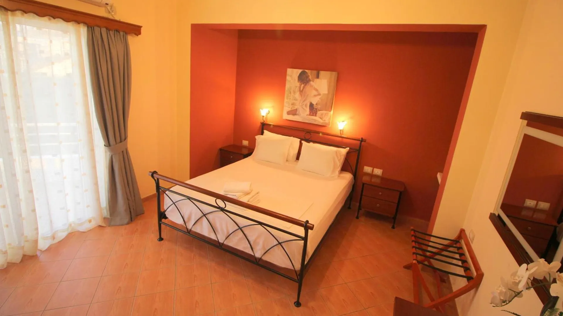 Oskar Hotel Sarandë