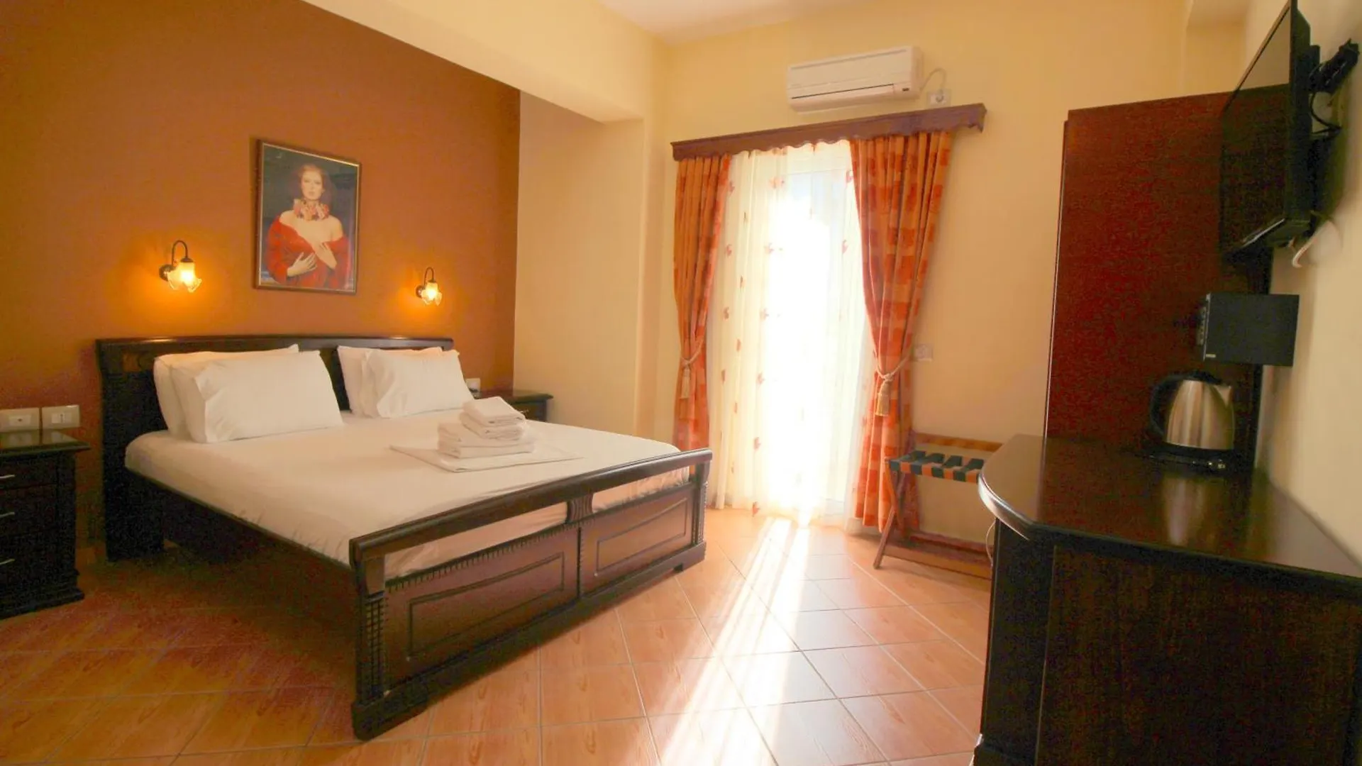 ****  Oskar Hotel Sarandë Albanien